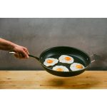 000_14 inch Family Size Frying Pan with Helper Handle-3